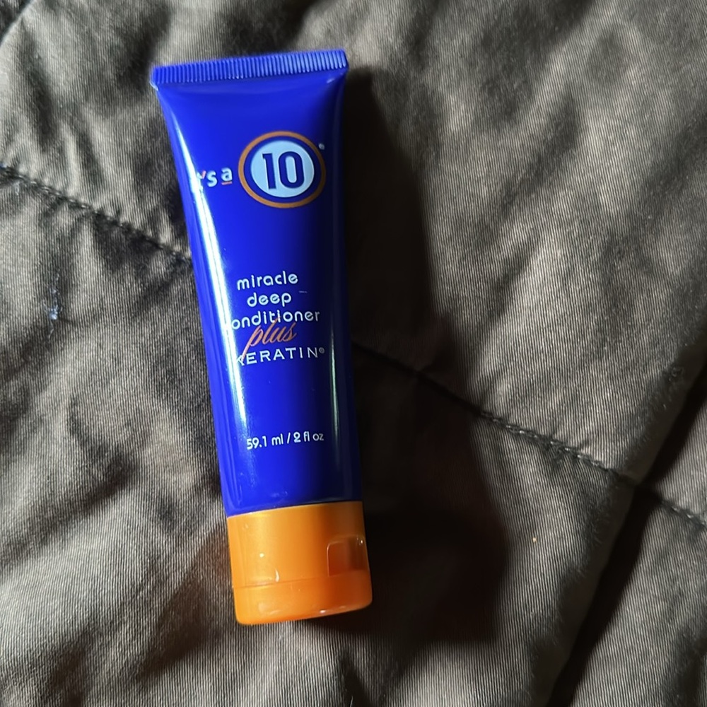 It’s A 10 Miracle Deep Conditioner Plus Keratin Mini - Picture 6 of 7
